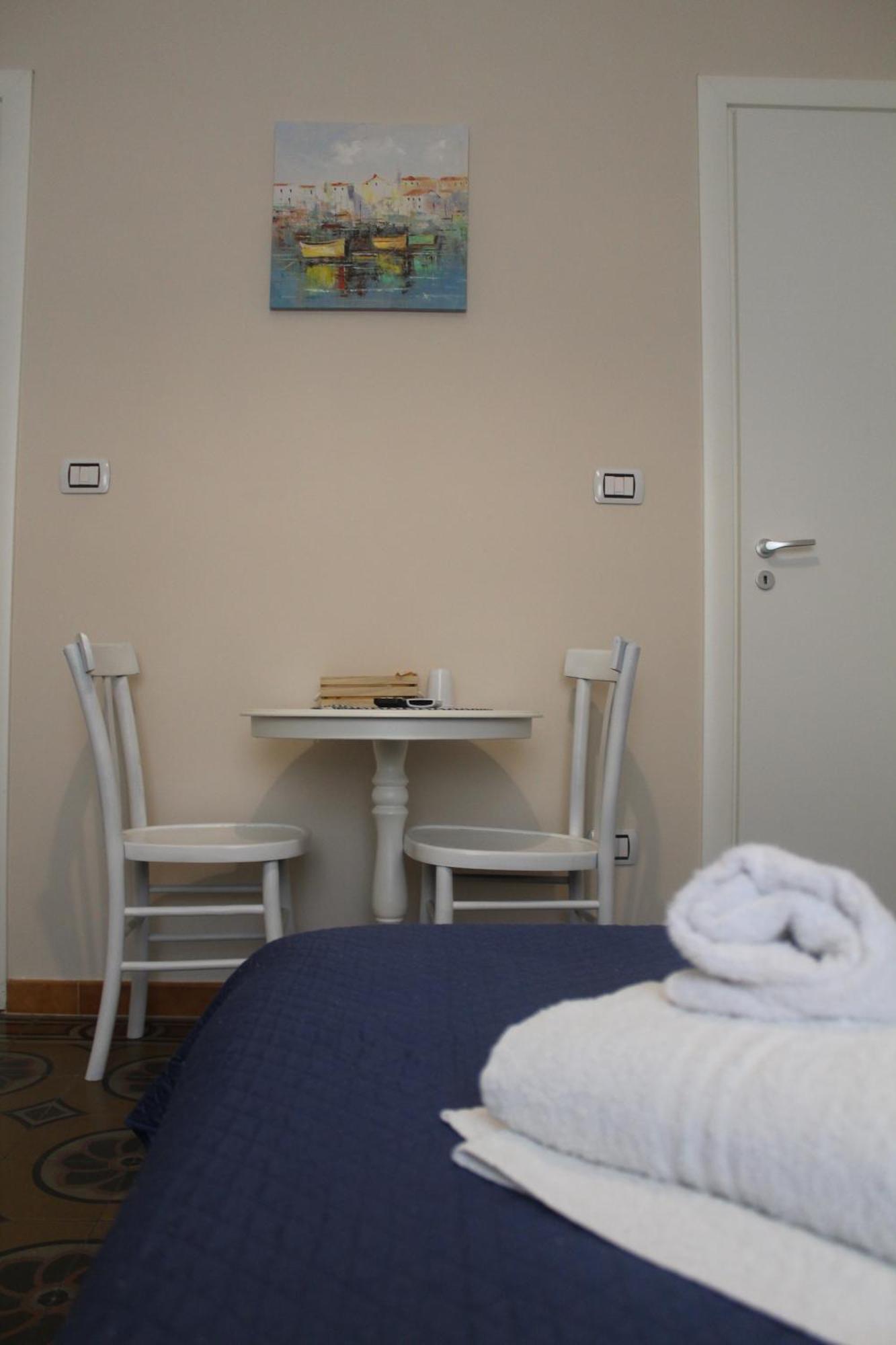 Donna Melina Bed & Breakfast Mileto Ngoại thất bức ảnh